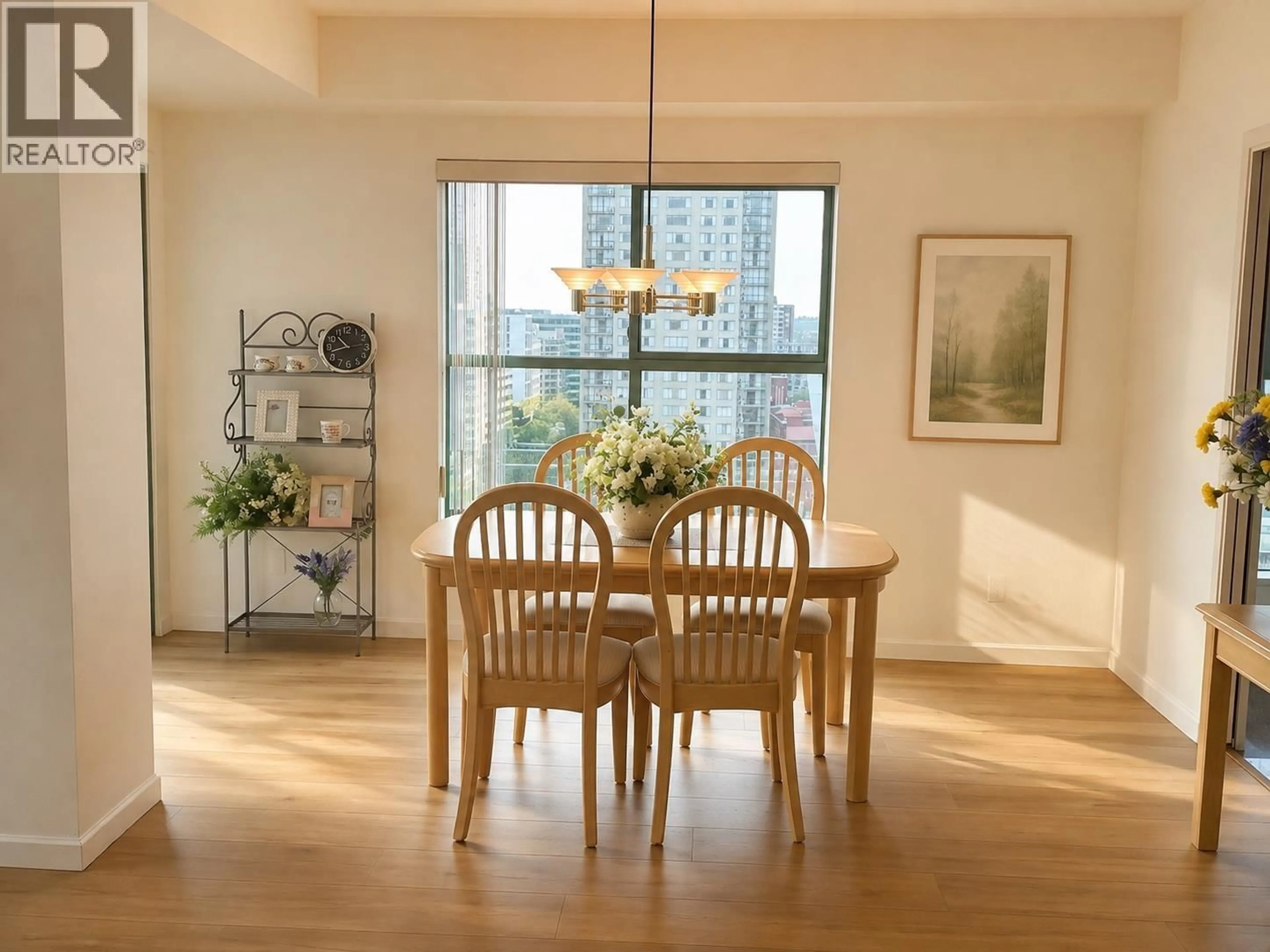 Dining room, wood/laminate floor for 1903 - 909 BURRARD STREET, Vancouver British Columbia V6Z2N2