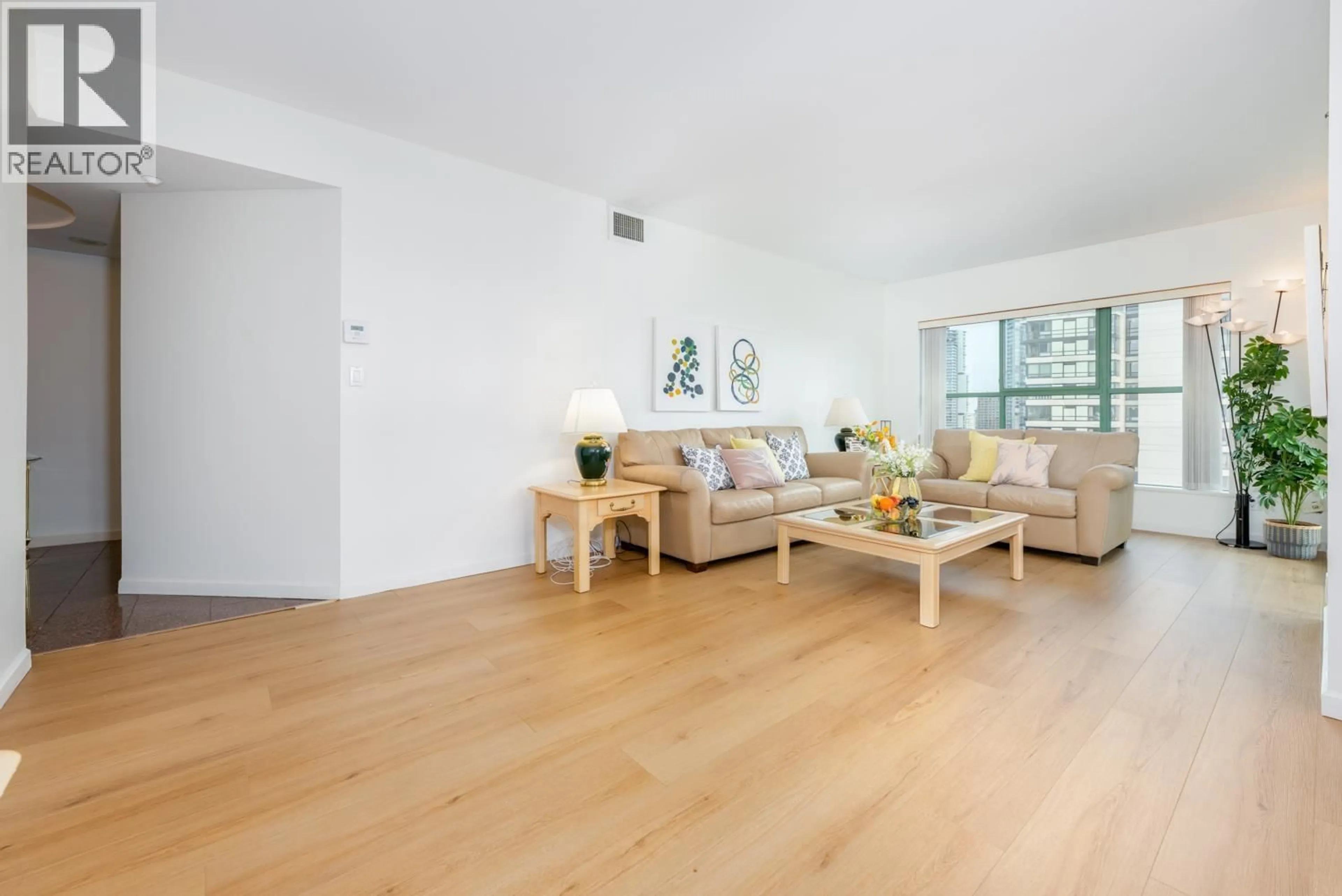 Living room with furniture, wood/laminate floor for 1903 - 909 BURRARD STREET, Vancouver British Columbia V6Z2N2