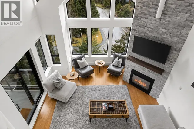 302 - 3212 BLUEBERRY DRIVE, Whistler 2