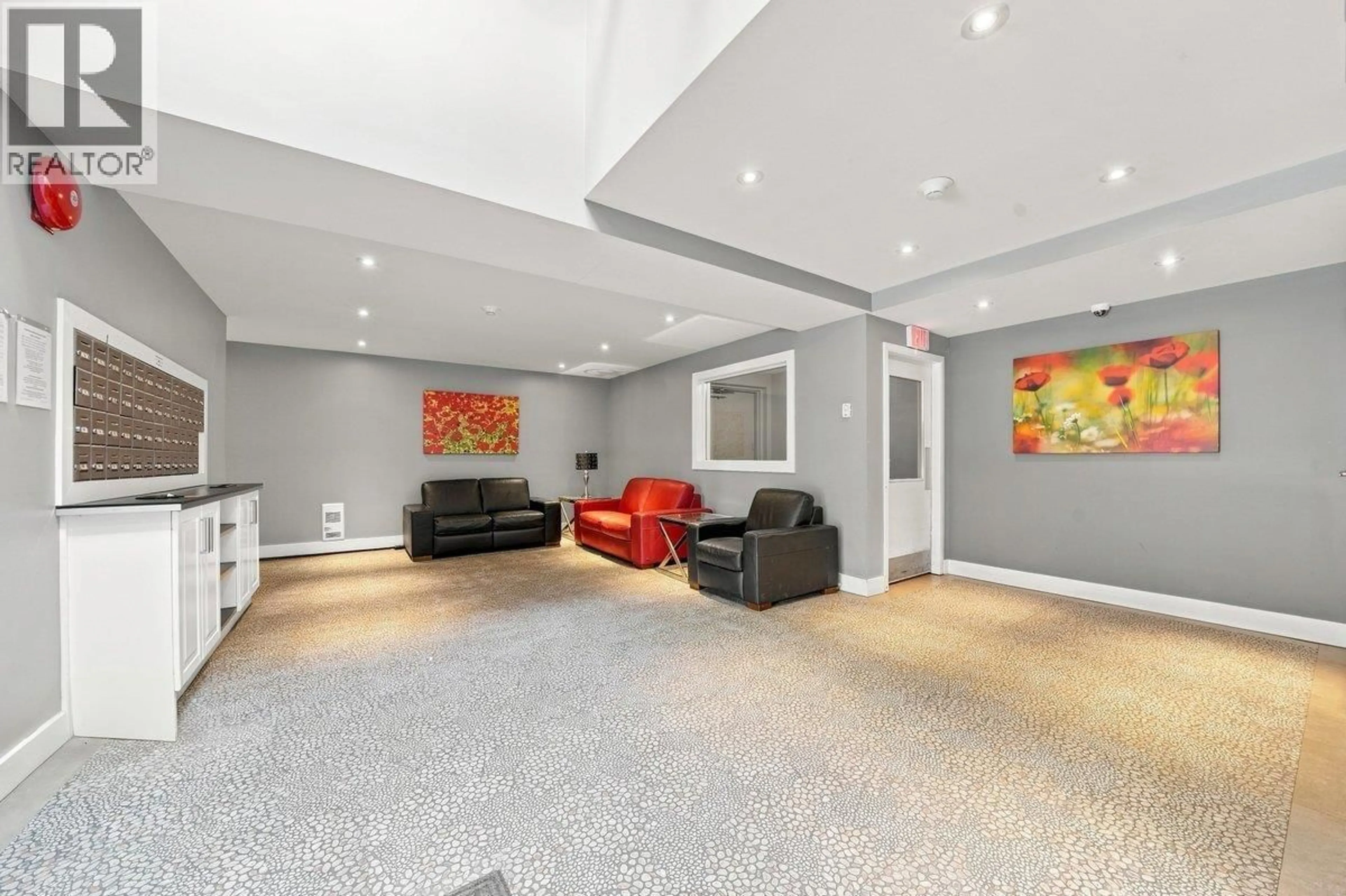 Lobby for 312 - 11240 DANIELS ROAD, Richmond British Columbia V6X1M6