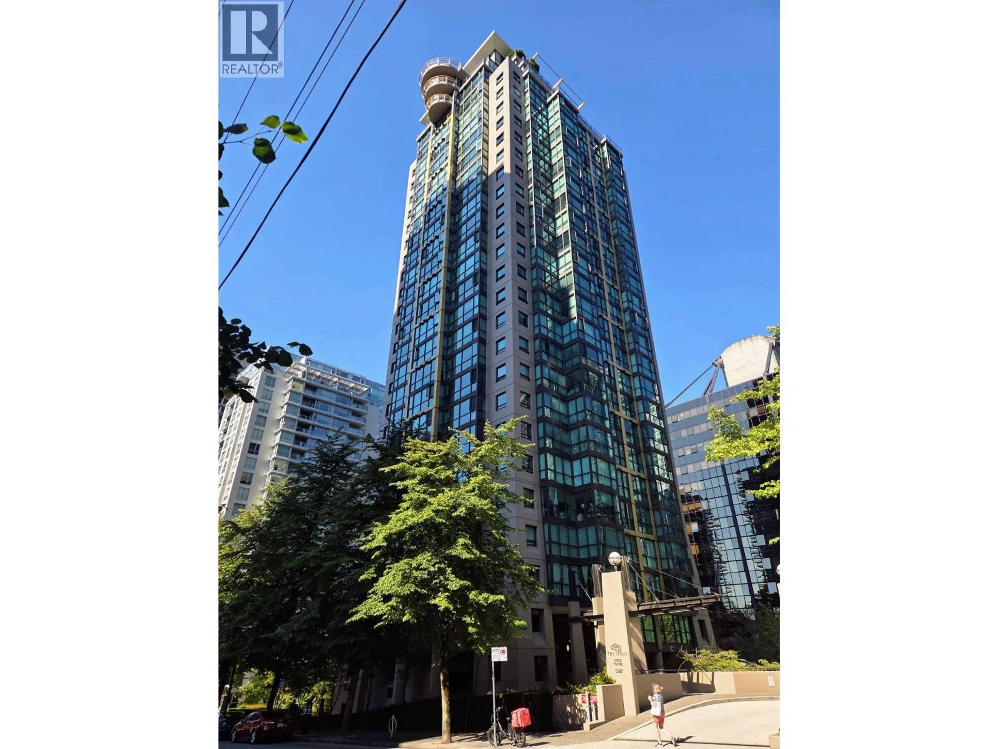 Indoor foyer for 1109 - 1367 ALBERNI STREET, Vancouver British Columbia V6E4R9