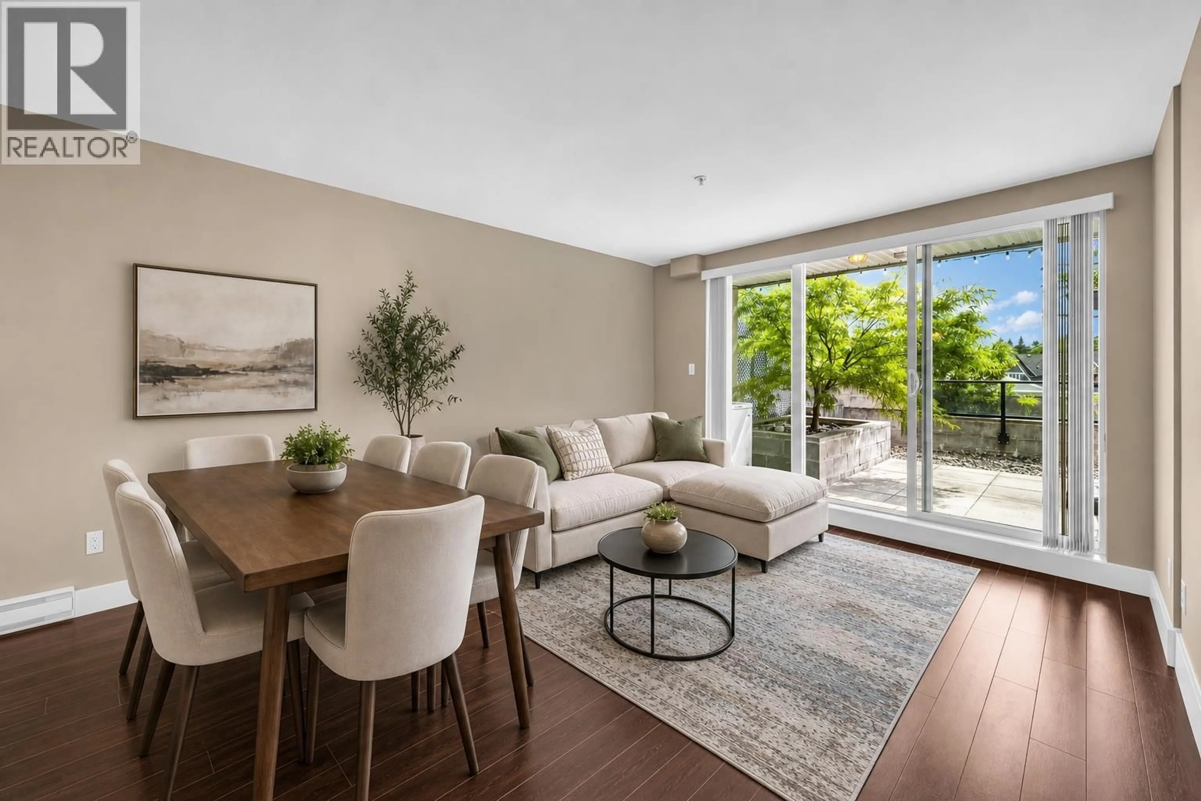 Living room with furniture, unknown for 211 - 4338 COMMERCIAL STREET, Vancouver British Columbia V5N5G6