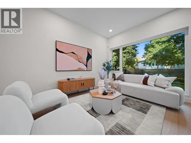 5405 WALES STREET, Vancouver 5