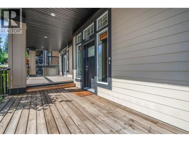3511 PRINCETON AVENUE, Coquitlam 2
