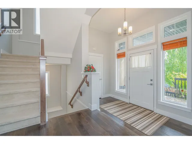 3511 PRINCETON AVENUE, Coquitlam 4