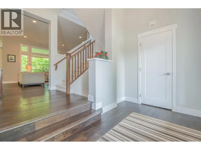 3511 PRINCETON AVENUE, Coquitlam 5