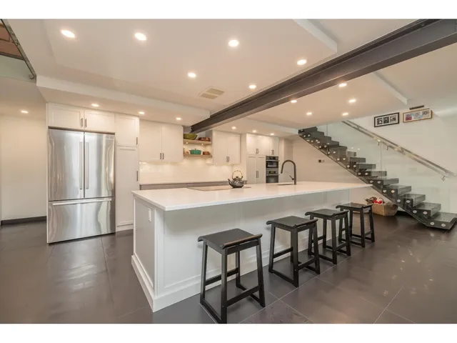 7 - 15161 PROSPECT AVENUE, White Rock 4