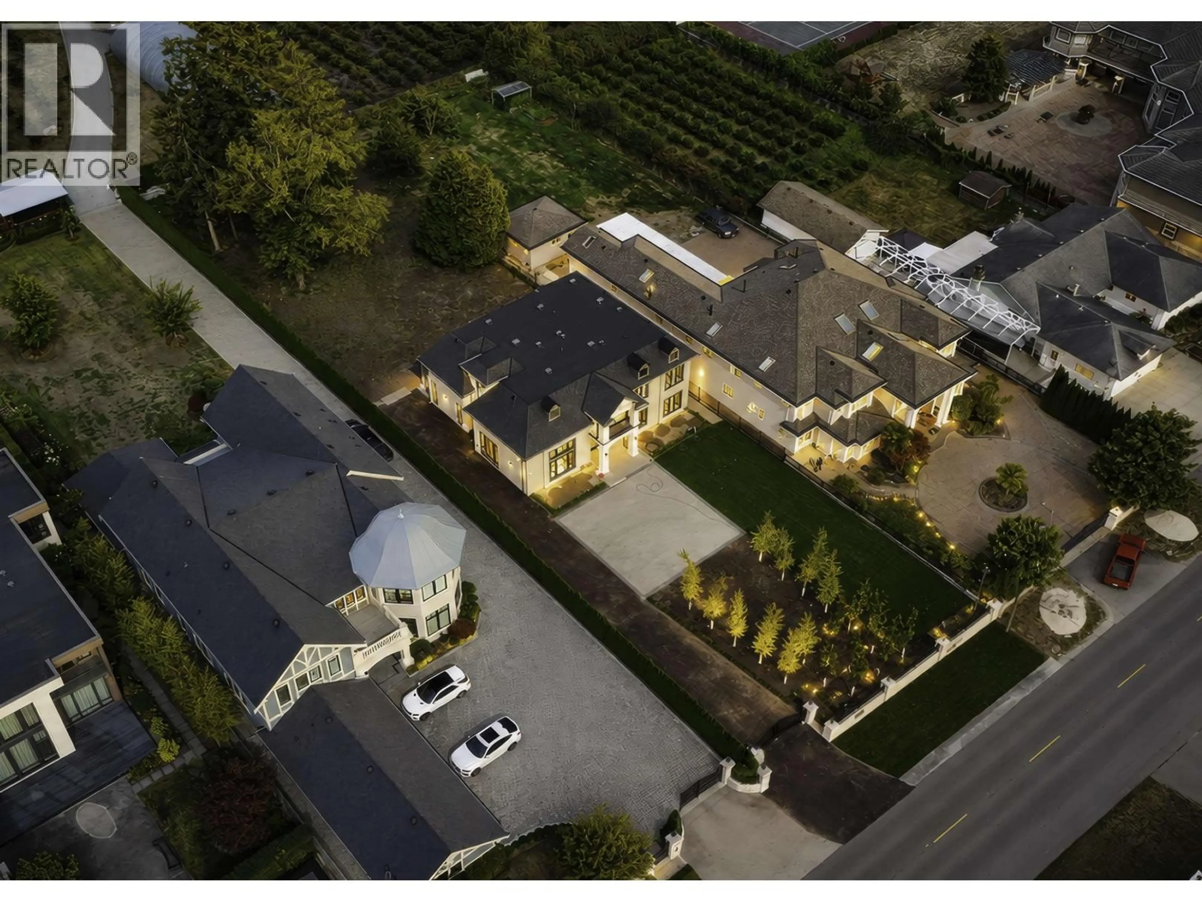 A pic from outside/outdoor area/front of a property/back of a property/a pic from drone, street for 11531 BLUNDELL ROAD, Richmond British Columbia V6Y1L4