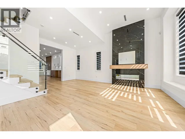 7633 ROSEWOOD STREET, Burnaby 3