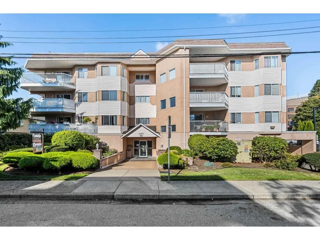 305 - 8985 MARY STREET, Chilliwack 2