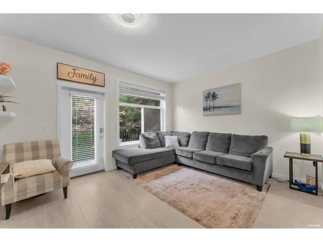 19 - 15075 60 AVENUE, Surrey 5