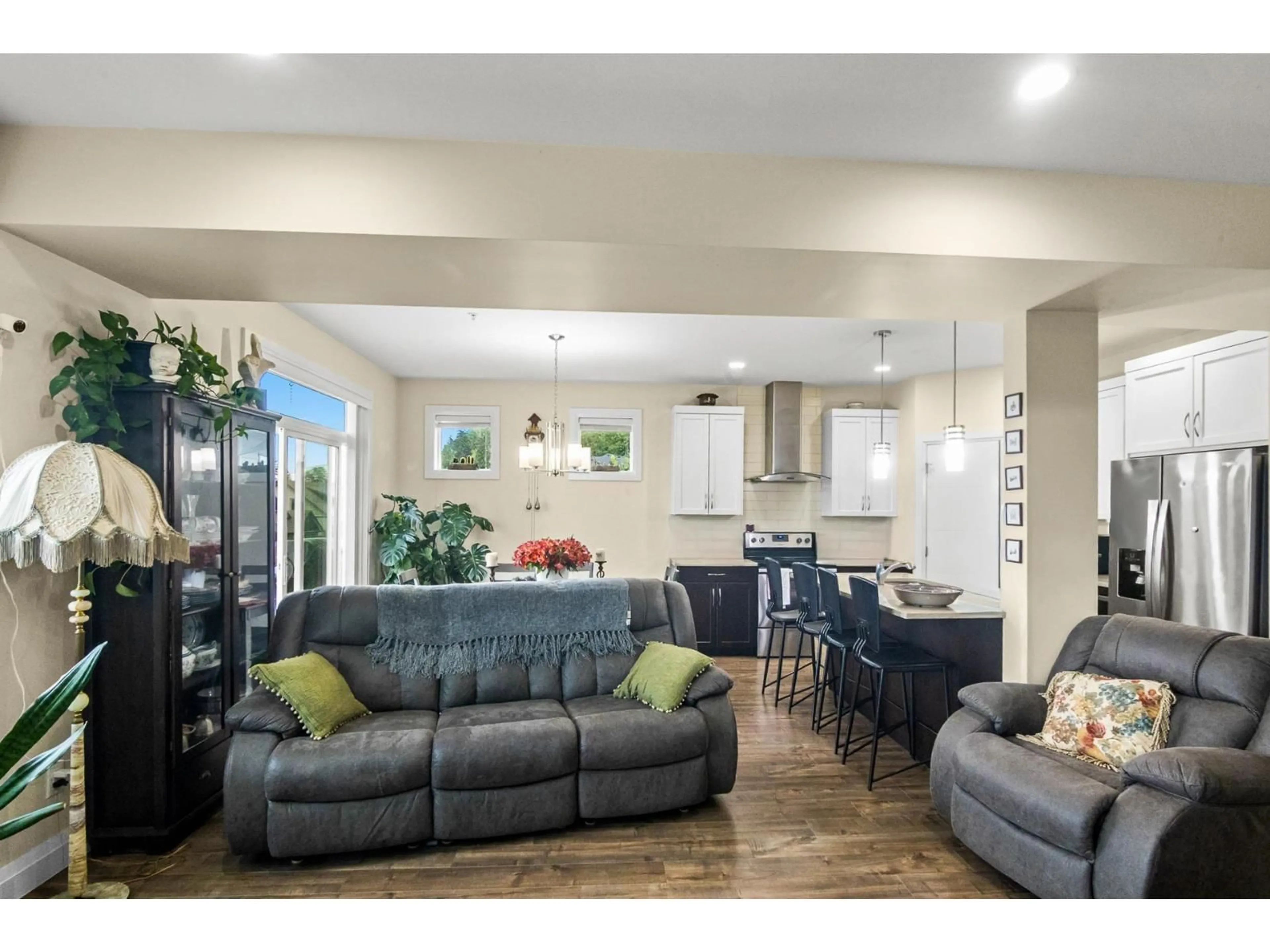 Open concept kitchen, unknown for 38 - 47042 MACFARLANE PLACE, Chilliwack British Columbia V2R0P3