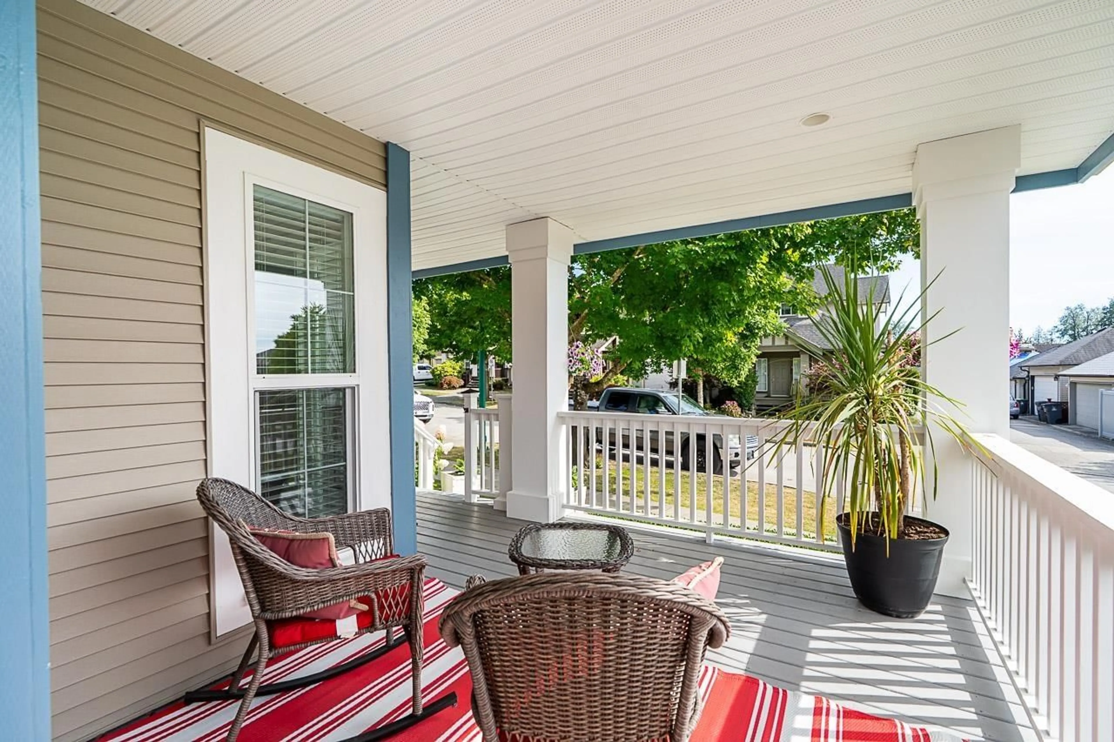 Patio, street for 19029 68B AVENUE, Surrey British Columbia V4N5P5