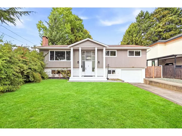 11781 84A AVENUE, Delta 2