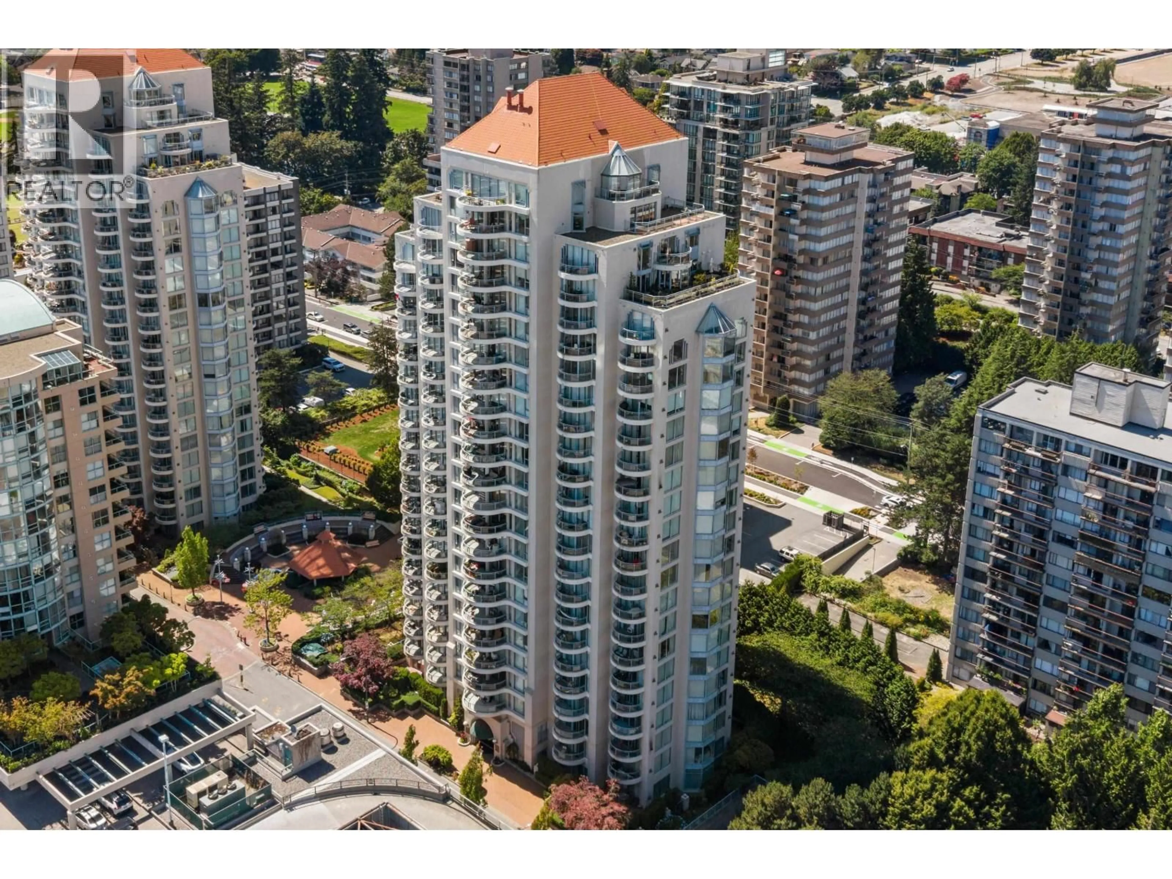 A pic from outside/outdoor area/front of a property/back of a property/a pic from drone, city buildings view from balcony for 103 - 719 PRINCESS STREET, New Westminster British Columbia V3M6T9