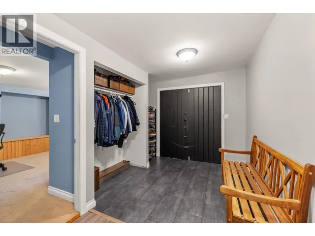 1908 WARWICK CRESCENT, Port Coquitlam 2
