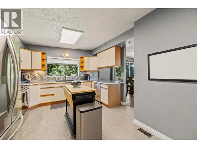 1908 WARWICK CRESCENT, Port Coquitlam 5
