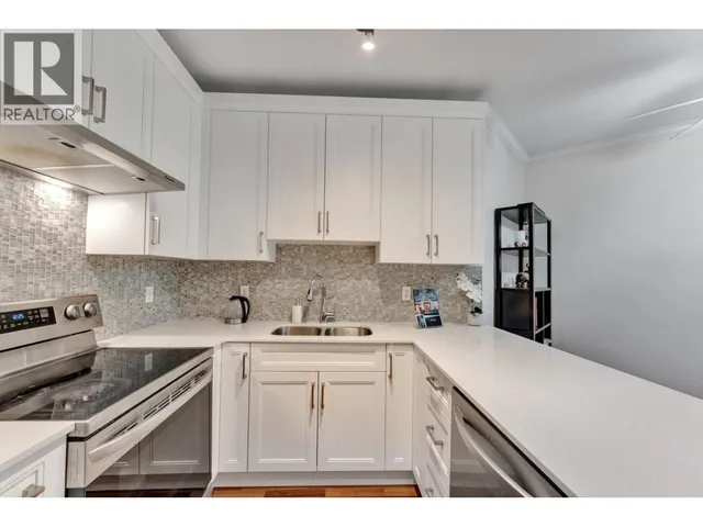 101 - 450 BROMLEY STREET, Coquitlam 4