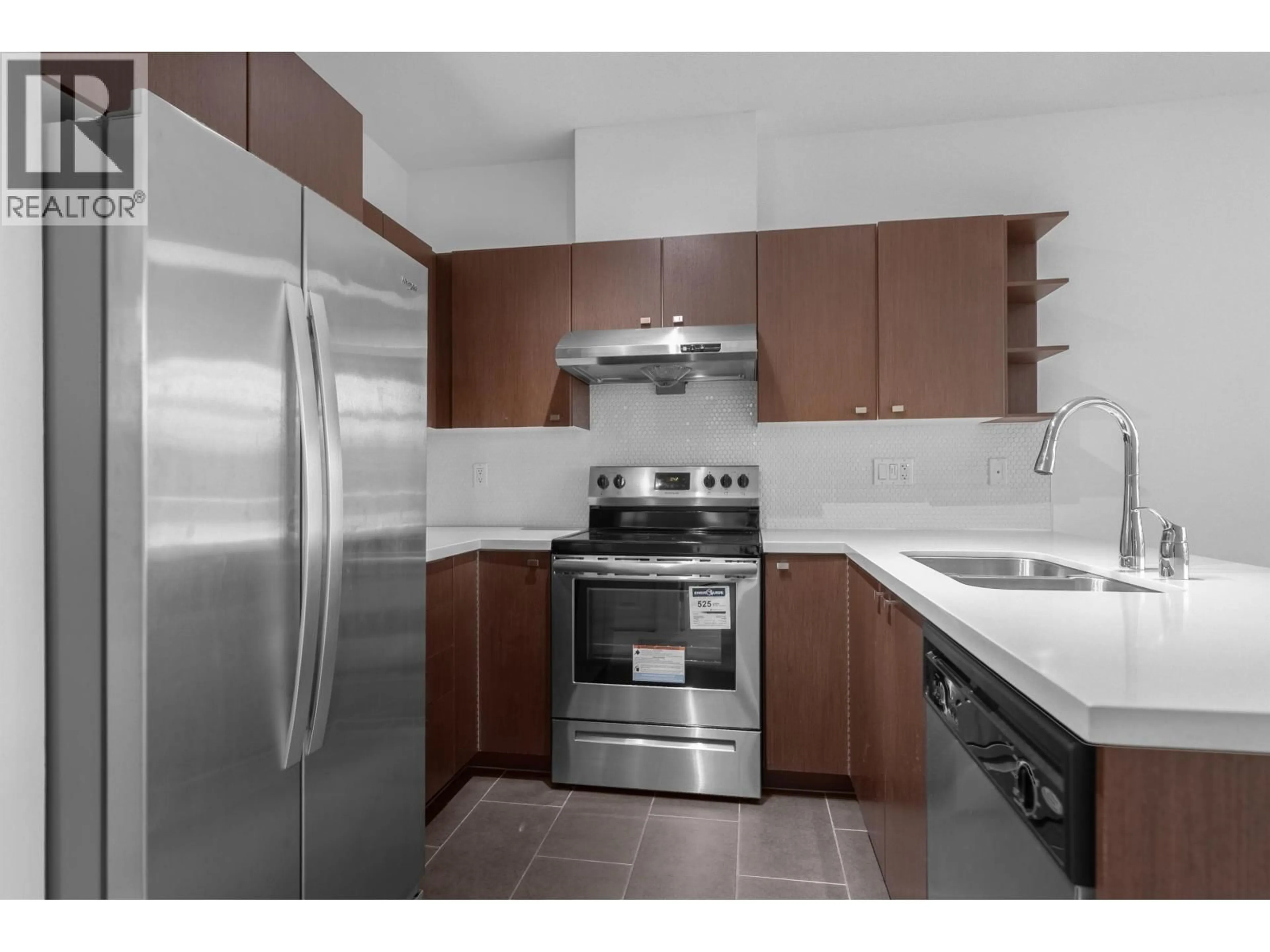 Standard kitchen, unknown for 407 - 4550 FRASER STREET, Vancouver British Columbia V5V4G8