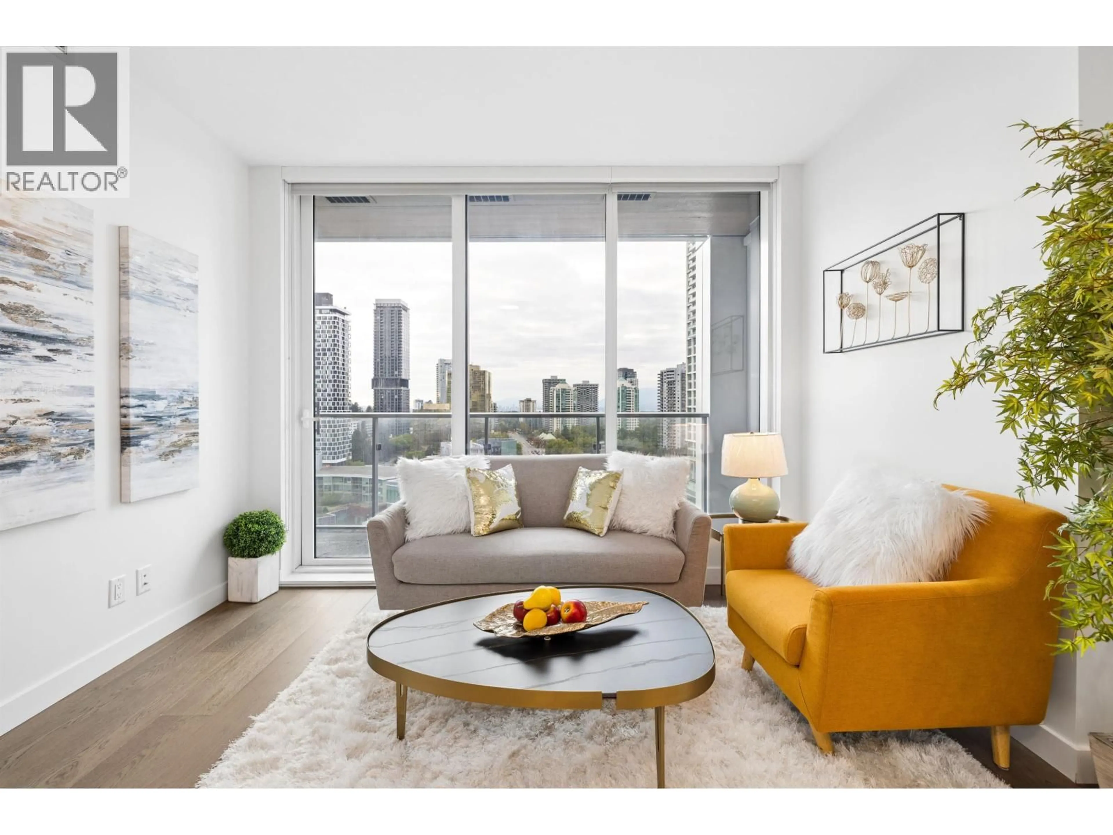 Living room with furniture, unknown for 1206 - 6000 MCKAY AVENUE, Burnaby British Columbia V5H0K2