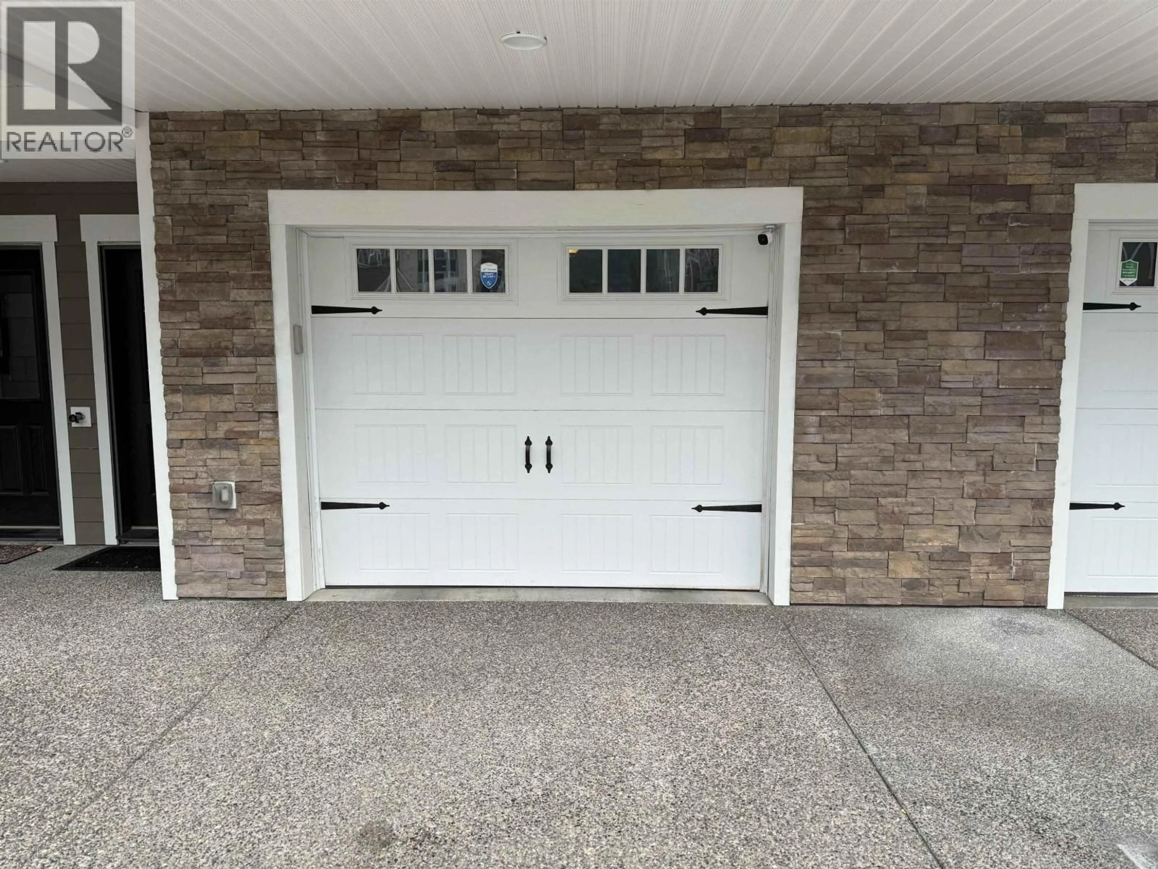 Indoor garage for 204 - 467 TABOR BOULEVARD, Prince George British Columbia V2M0B1