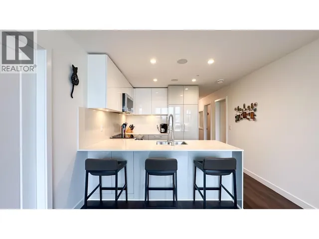 501 - 2446 SHAUGHNESSY STREET, Port Coquitlam 5