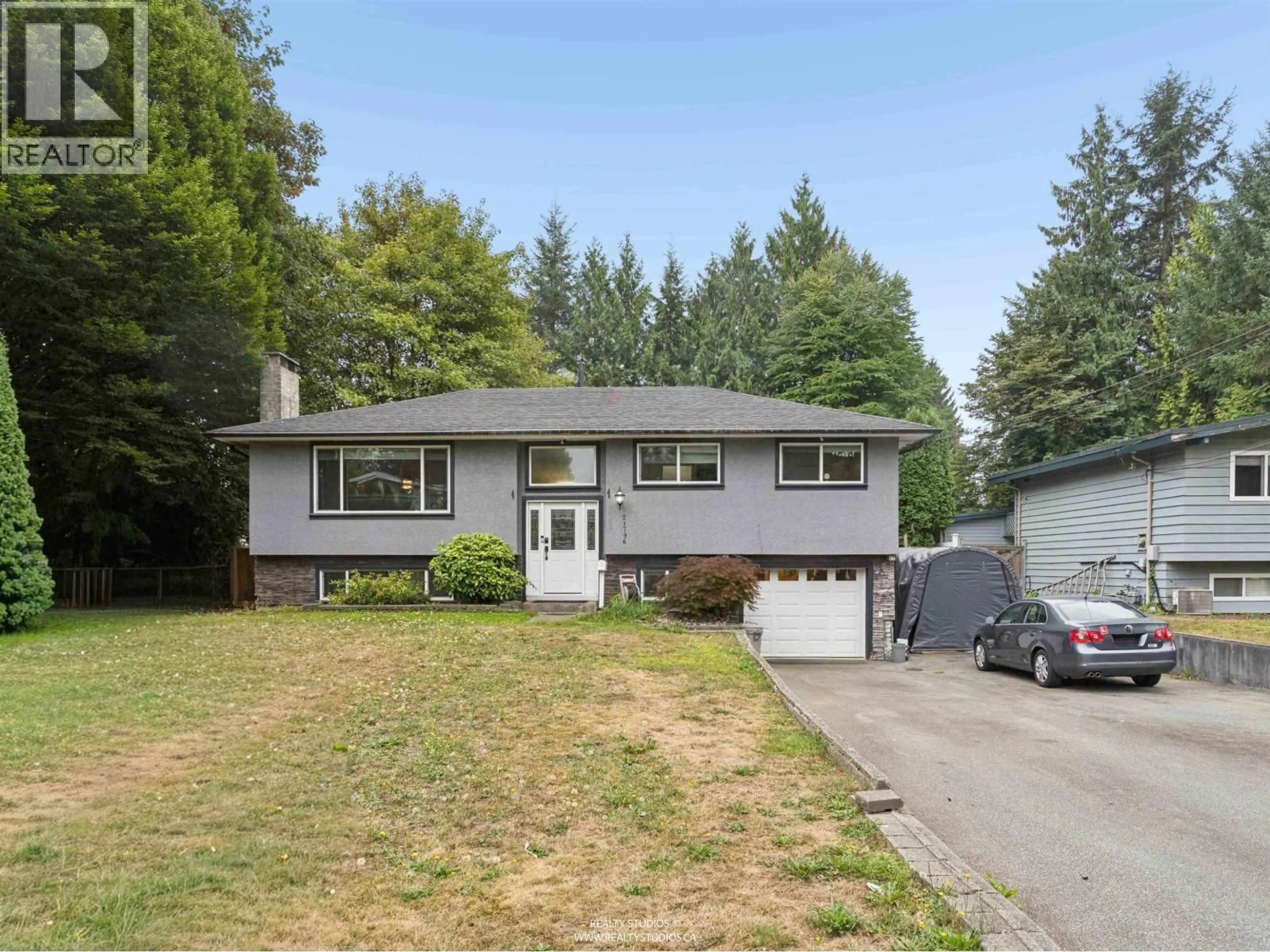 Home with vinyl exterior material, street for 21796 DONOVAN AVENUE, Maple Ridge British Columbia V2X3A7