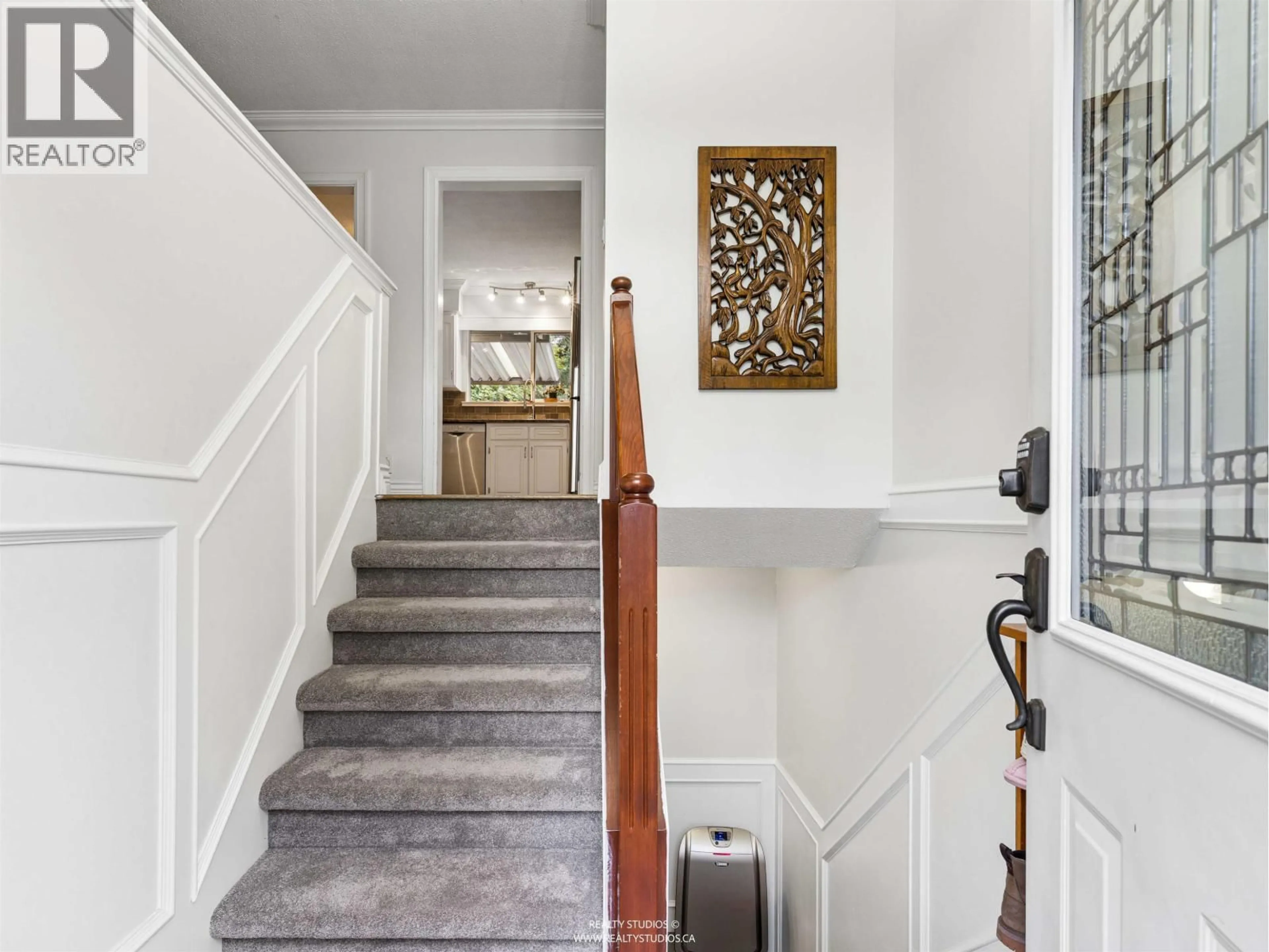 Unknown for 21796 DONOVAN AVENUE, Maple Ridge British Columbia V2X3A7