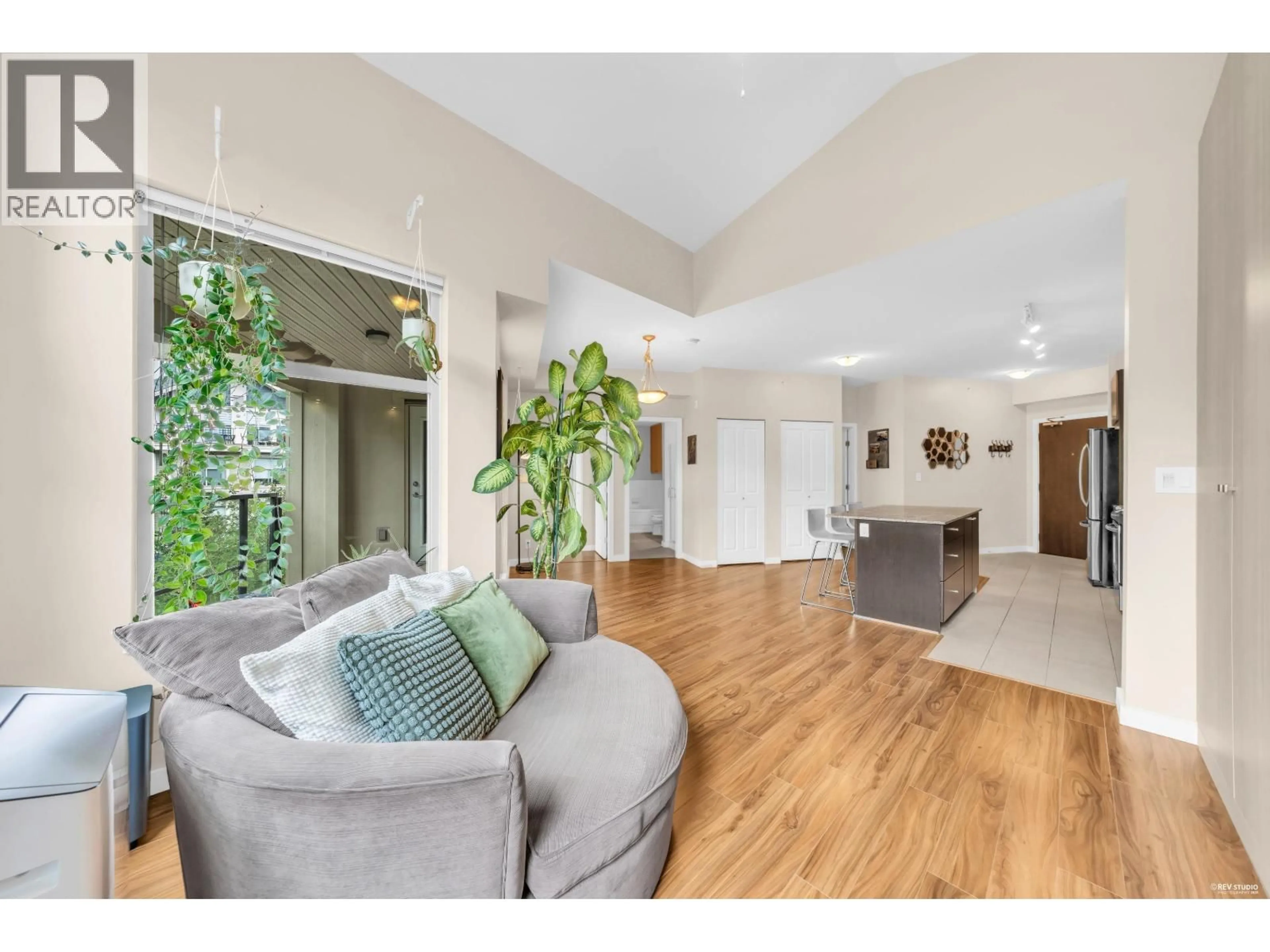 Unknown for 402 - 265 ROSS DRIVE, New Westminster British Columbia V3L0C8