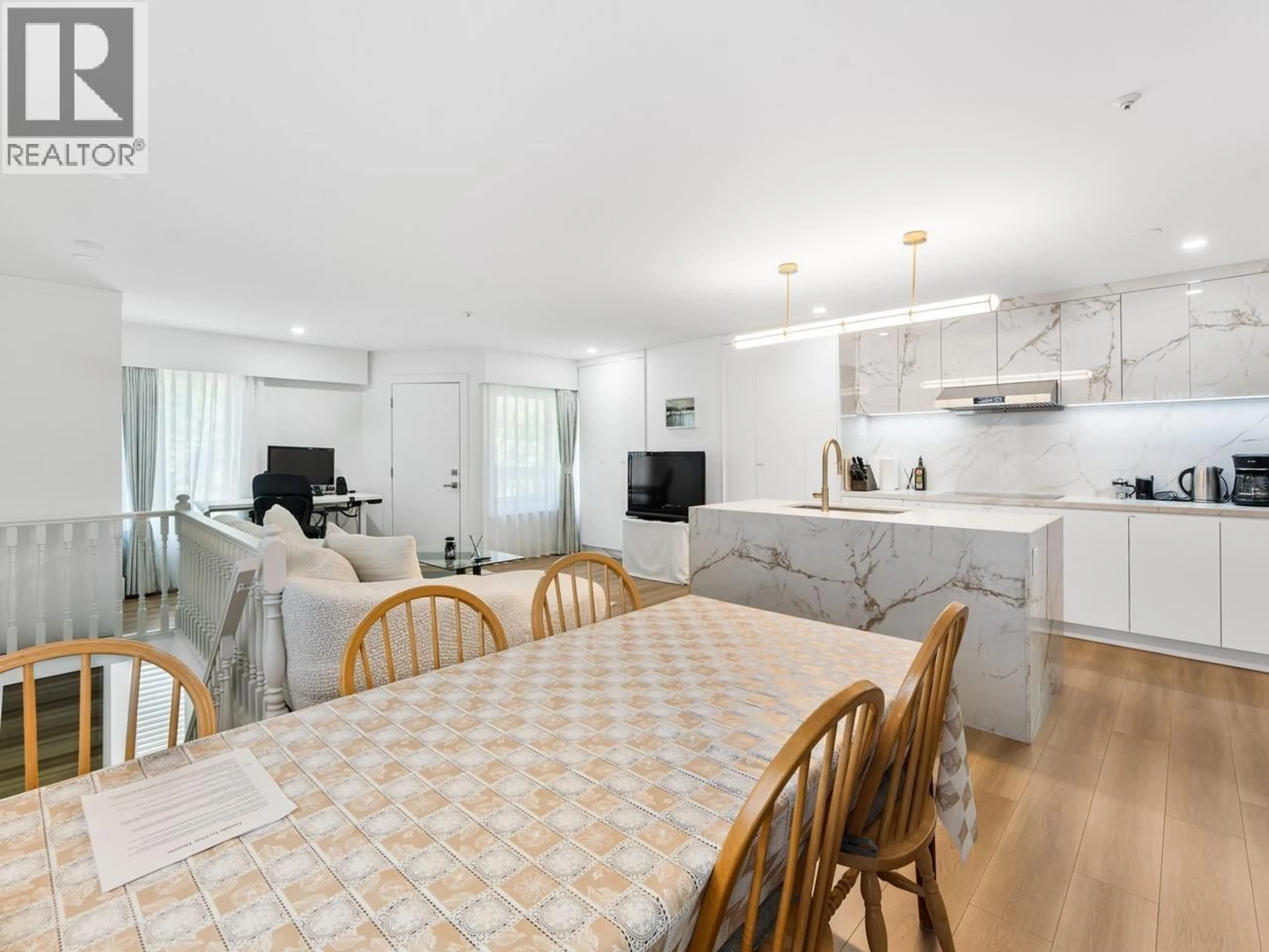Open concept kitchen, unknown for 310 16TH AVENUE, Vancouver British Columbia V5T2T6