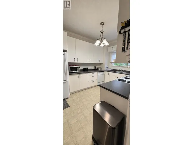 1710 6TH AVENUE, Prince George 4