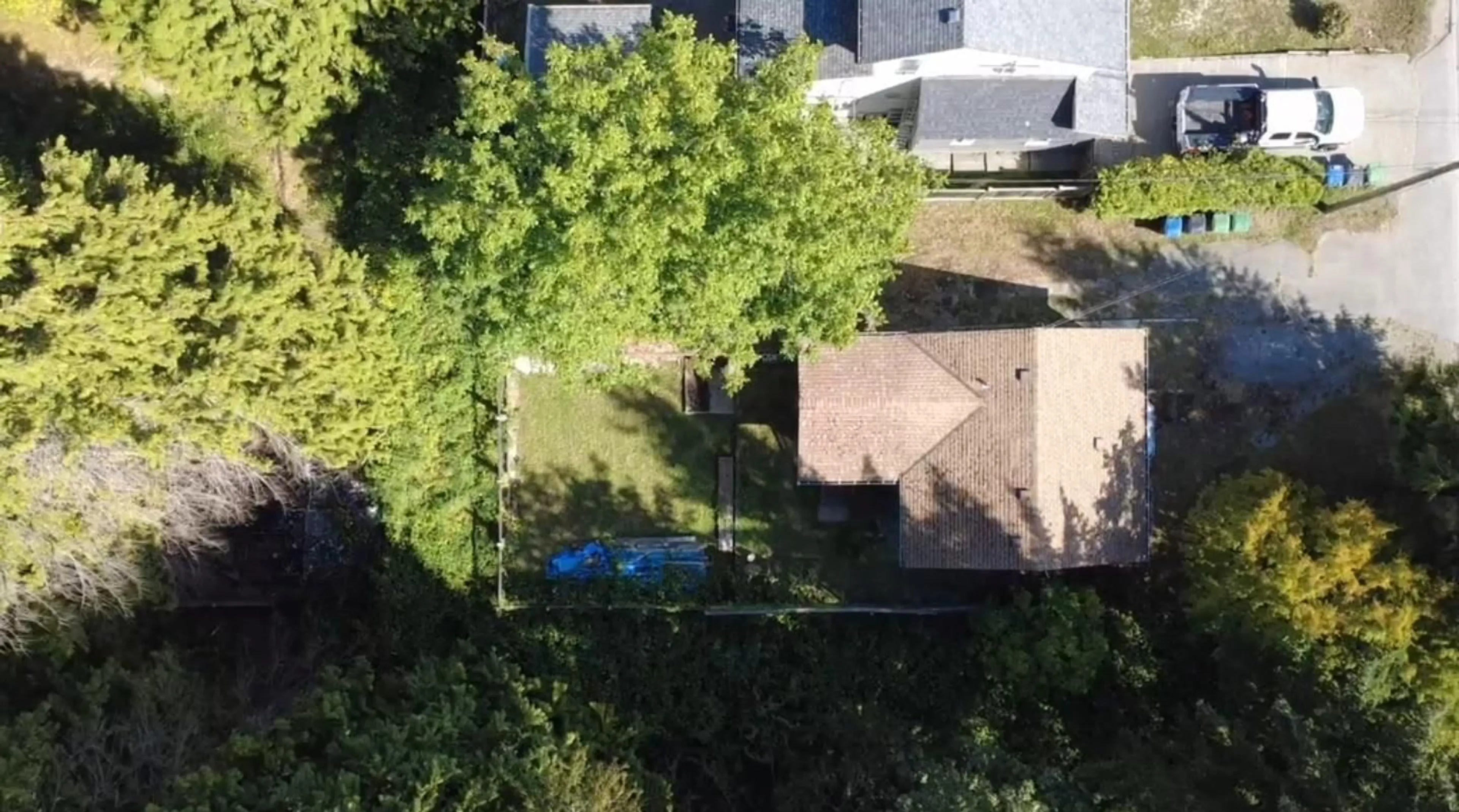A pic from outside/outdoor area/front of a property/back of a property/a pic from drone, unknown for 13139 111 AVENUE, Surrey British Columbia V3T2S3