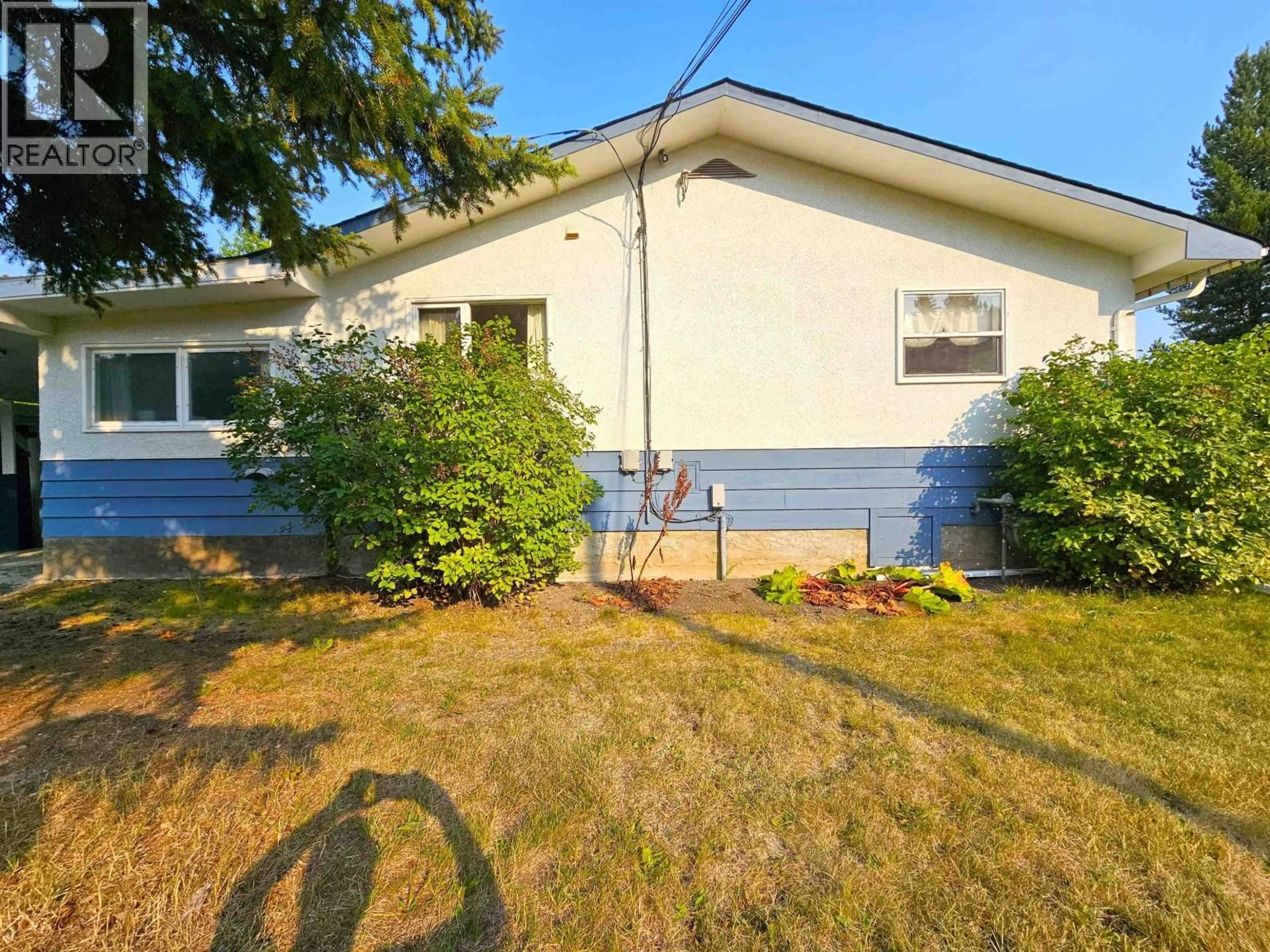 Home with vinyl exterior material, unknown for 6424 GAUTHIER ROAD, Prince George British Columbia V2N5M6