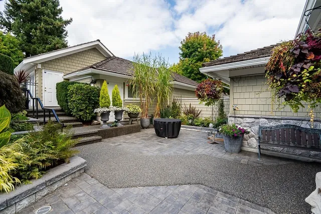 55 - 3355 MORGAN CREEK WAY, Surrey 2