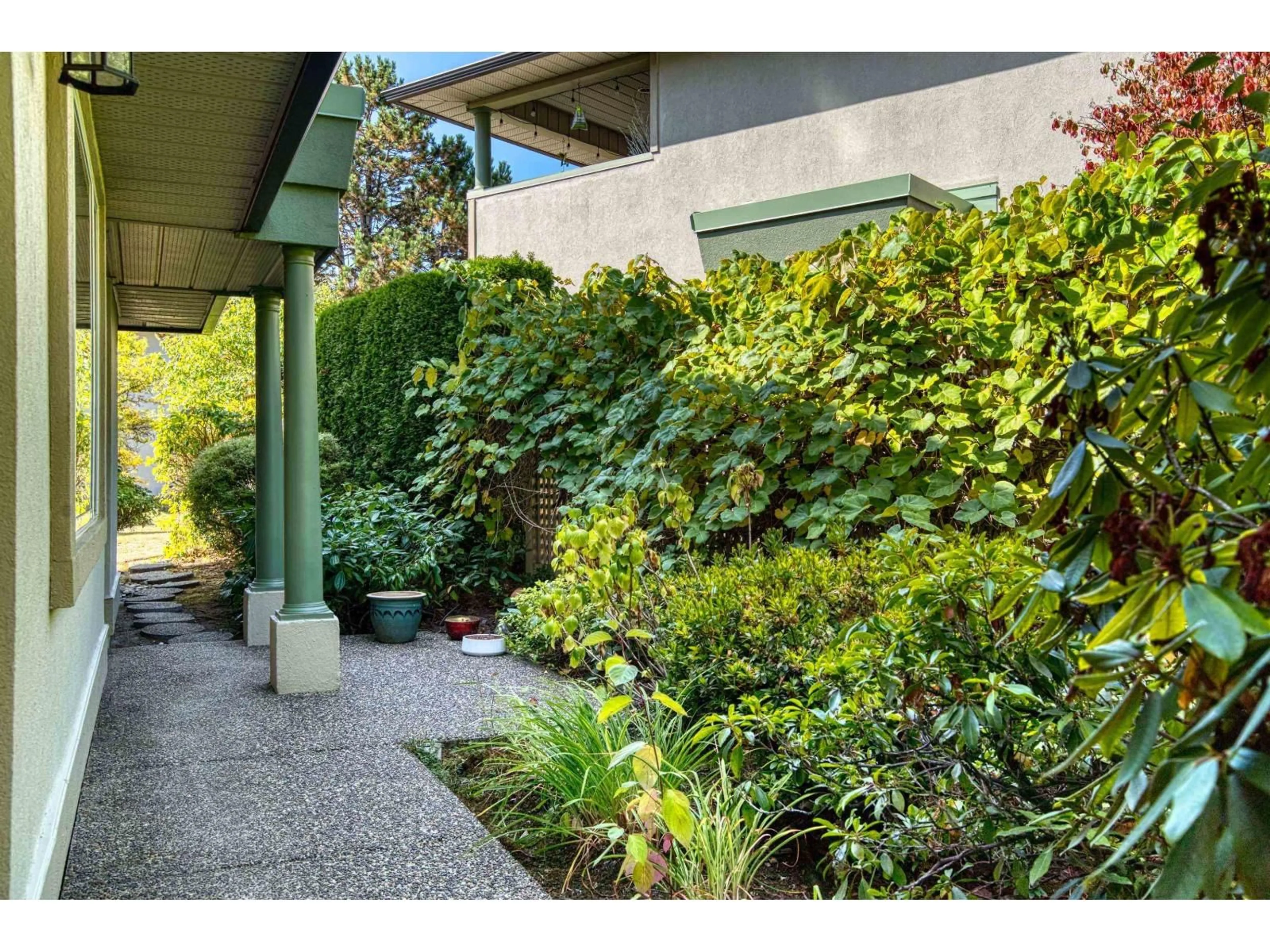 Patio, street for 318 - 13888 70 AVENUE, Surrey British Columbia V3W0R8
