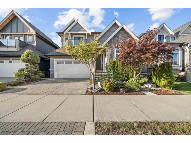 16735 17A AVENUE, Surrey 2