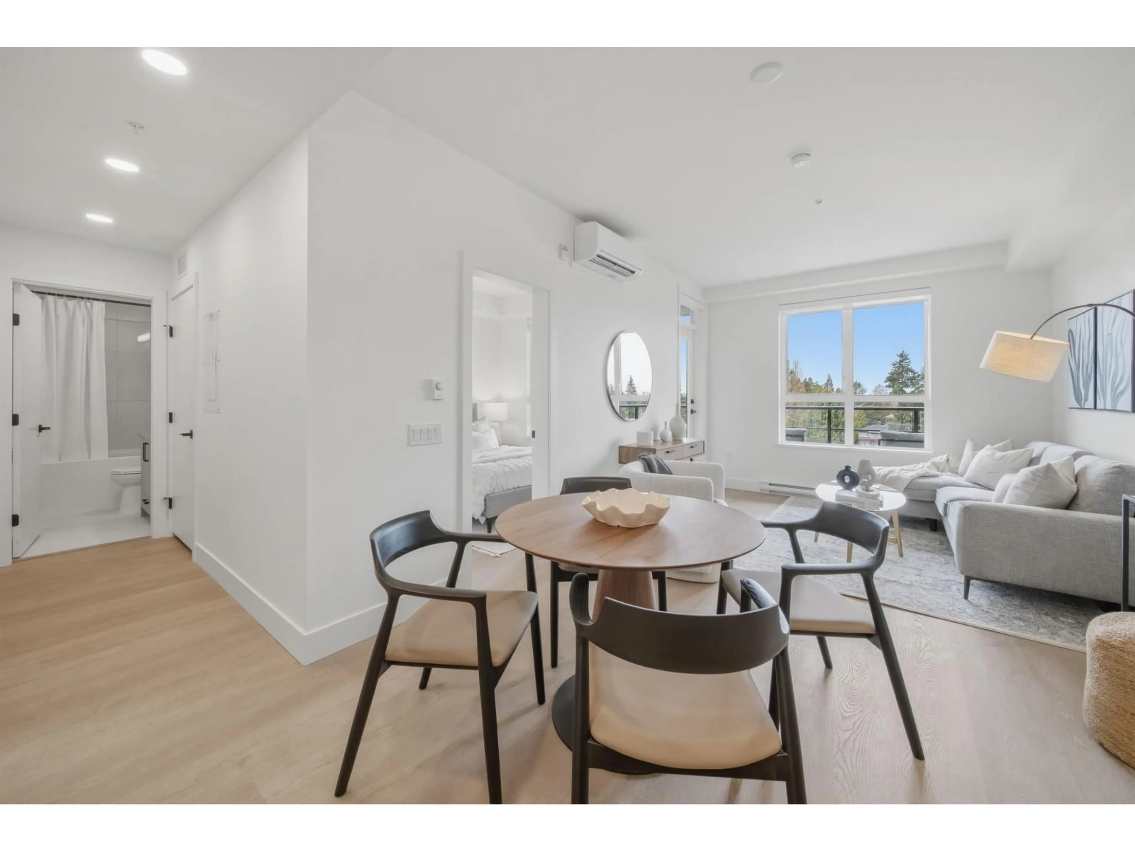 A pic of a room for 404 - 10065 133 STREET, Surrey British Columbia V3T3Y6