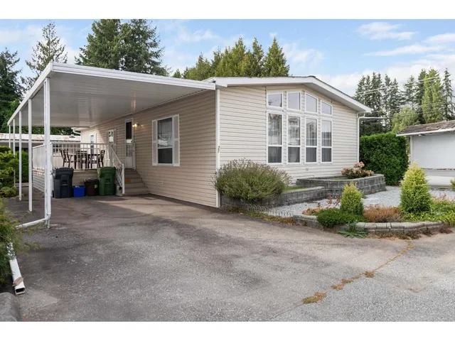27 - 24330 FRASER HIGHWAY, Langley 2