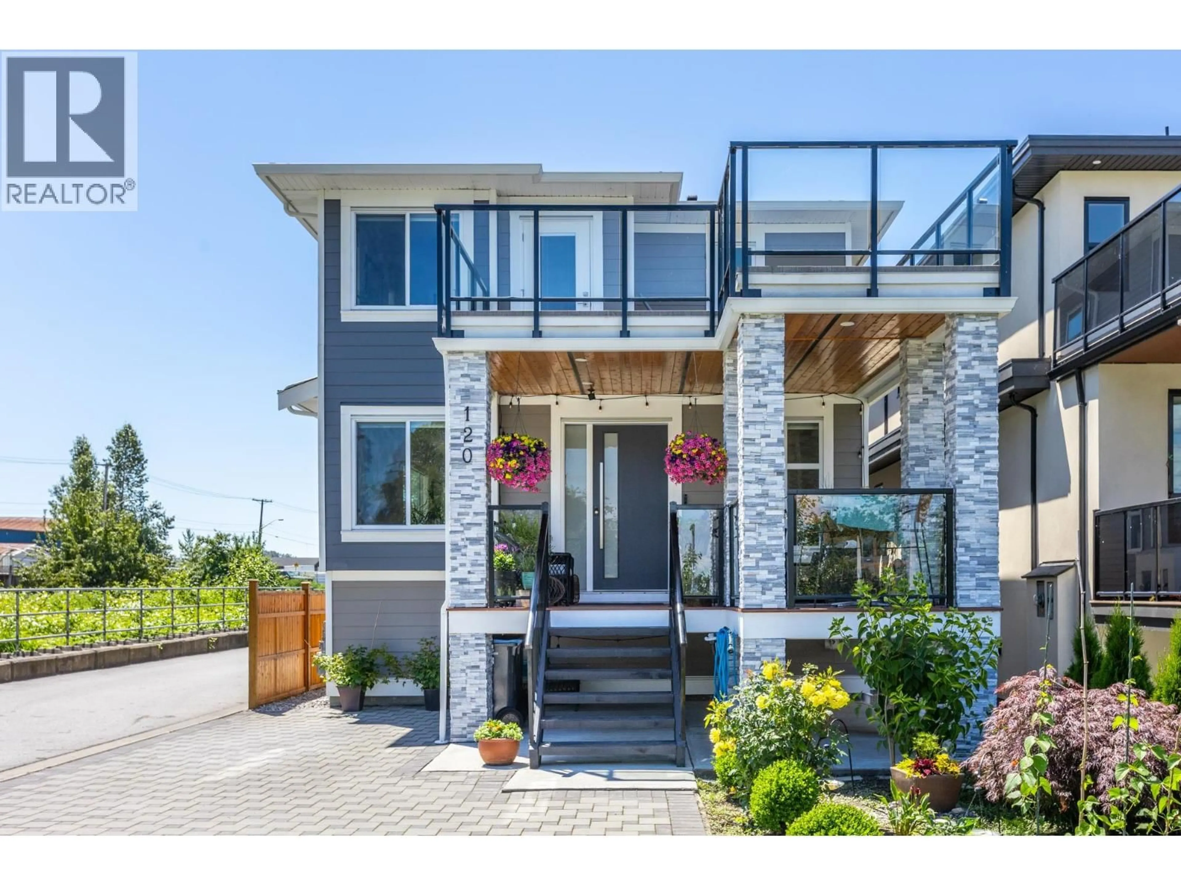 Home with brick exterior material, street for 120 HOWES STREET, New Westminster British Columbia V3M0L8