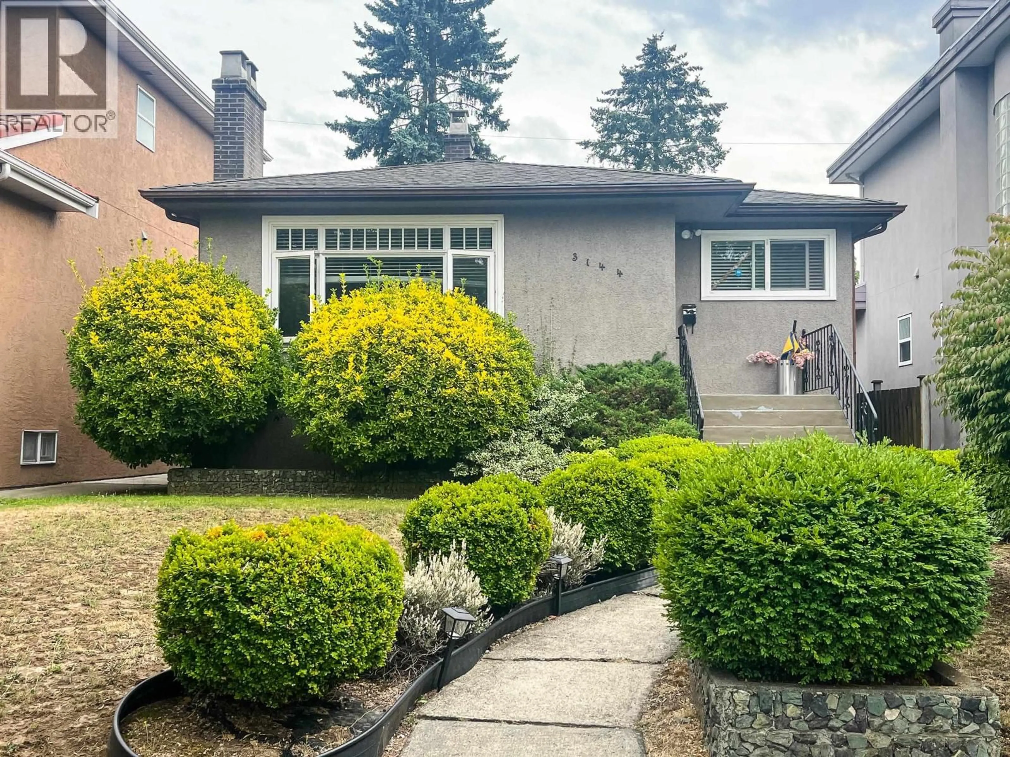 Unknown for 3144 18TH AVENUE, Vancouver British Columbia V5M2R5