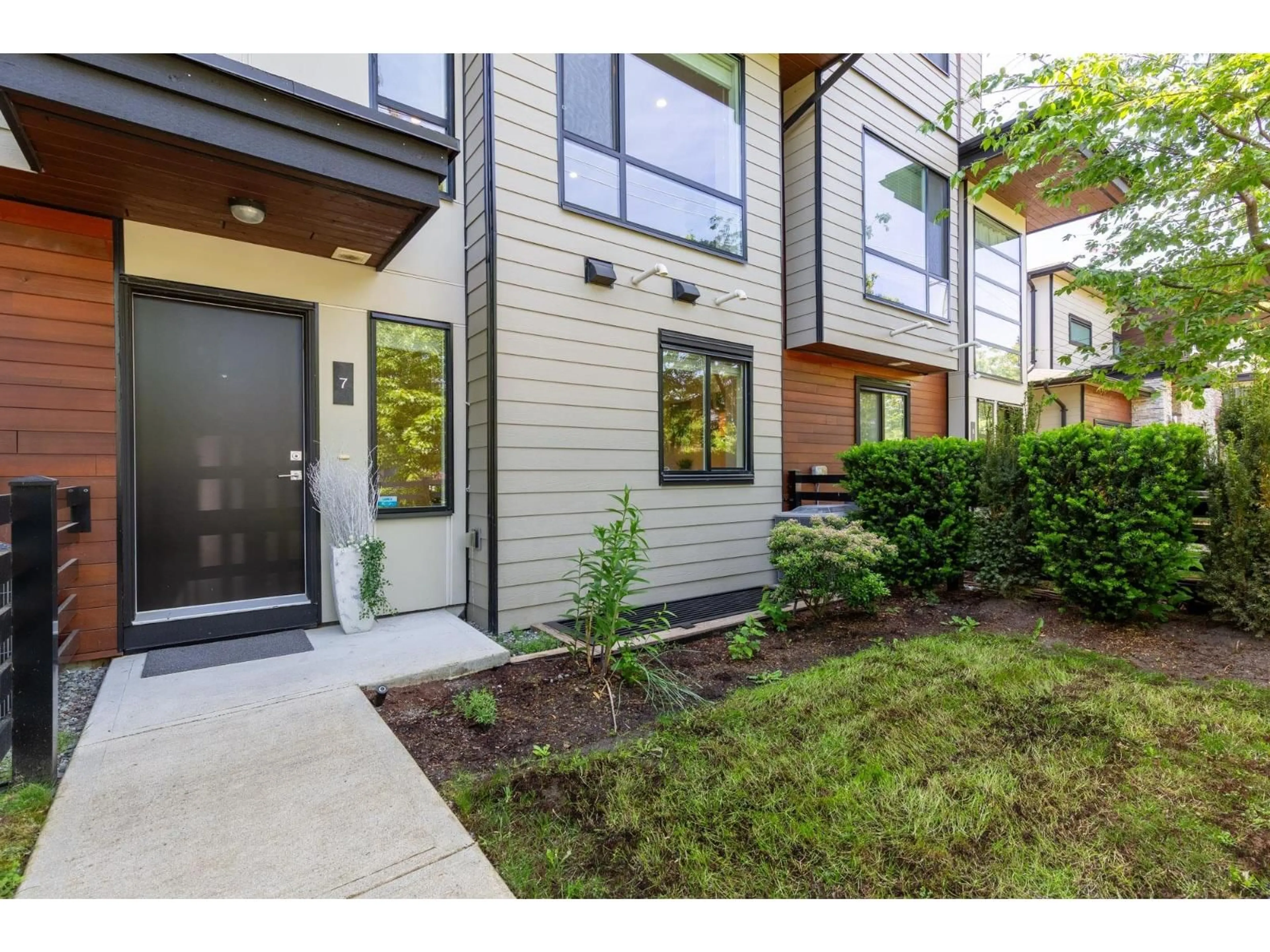 Unknown for 7 - 15688 28 AVENUE, Surrey British Columbia V3Z0N1