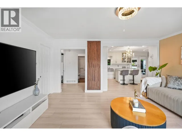 1875 COLEMAN AVENUE, Coquitlam 3