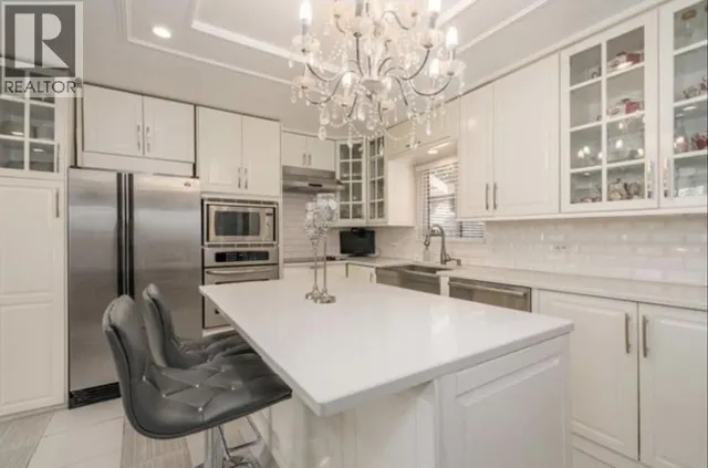 1875 COLEMAN AVENUE, Coquitlam 5