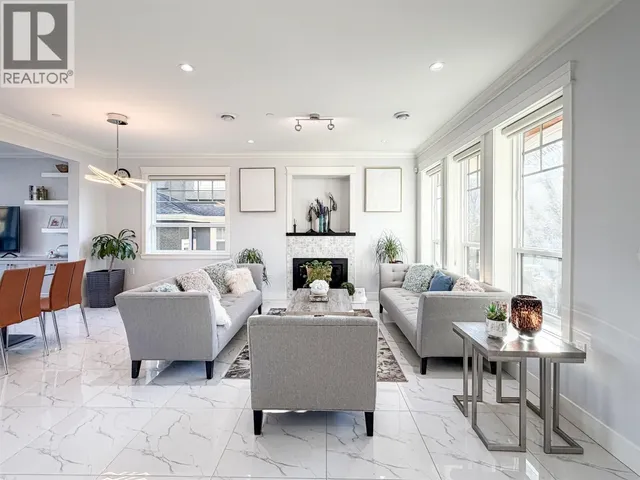 5626 ELIZABETH STREET, Vancouver 2