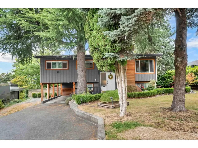 11361 96 AVENUE, Surrey 4