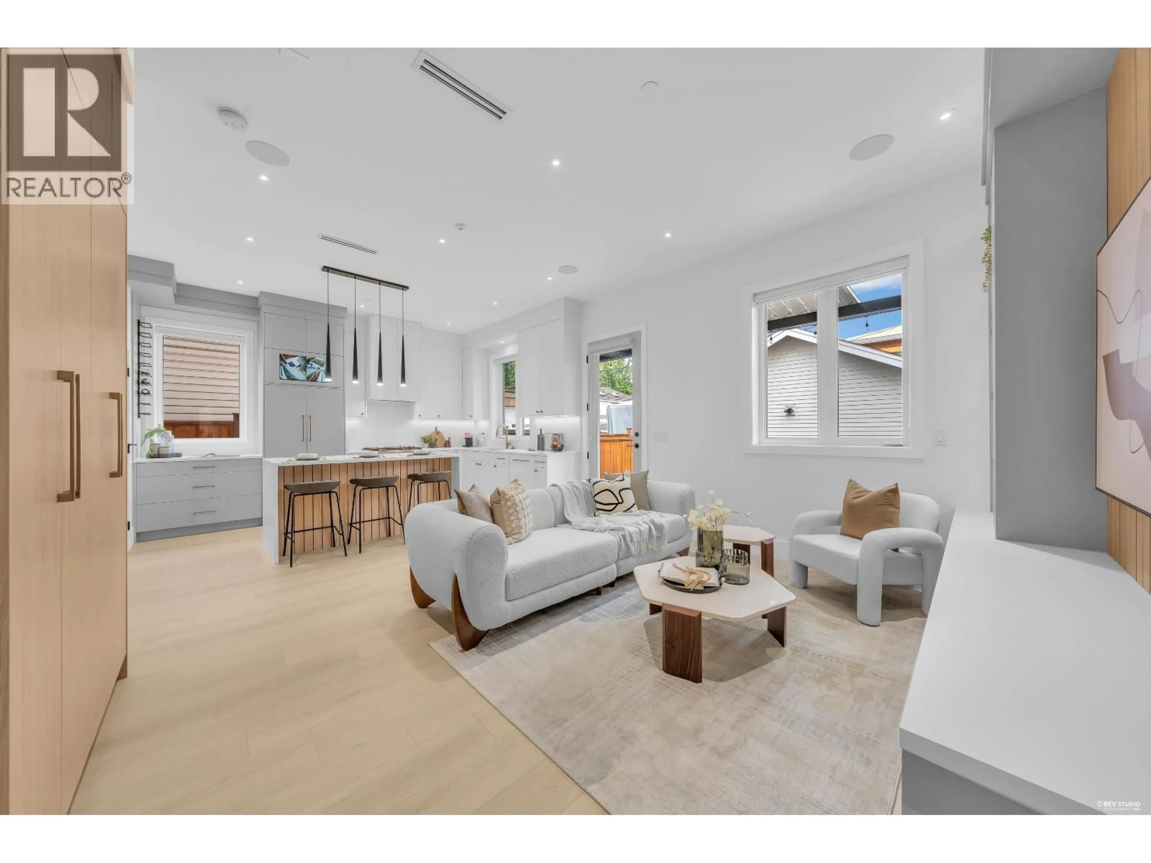 Unknown for 2 - 3627 45TH AVENUE, Vancouver British Columbia V5R3G6