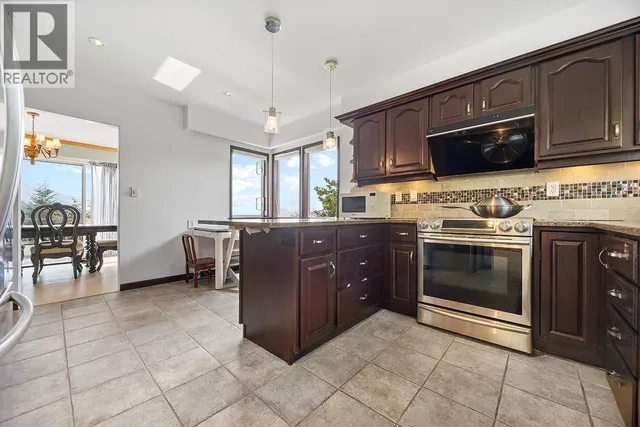 96 BONNYMUIR DRIVE, West Vancouver 5