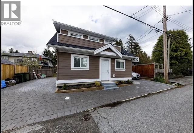 235 27TH STREET, North Vancouver 4