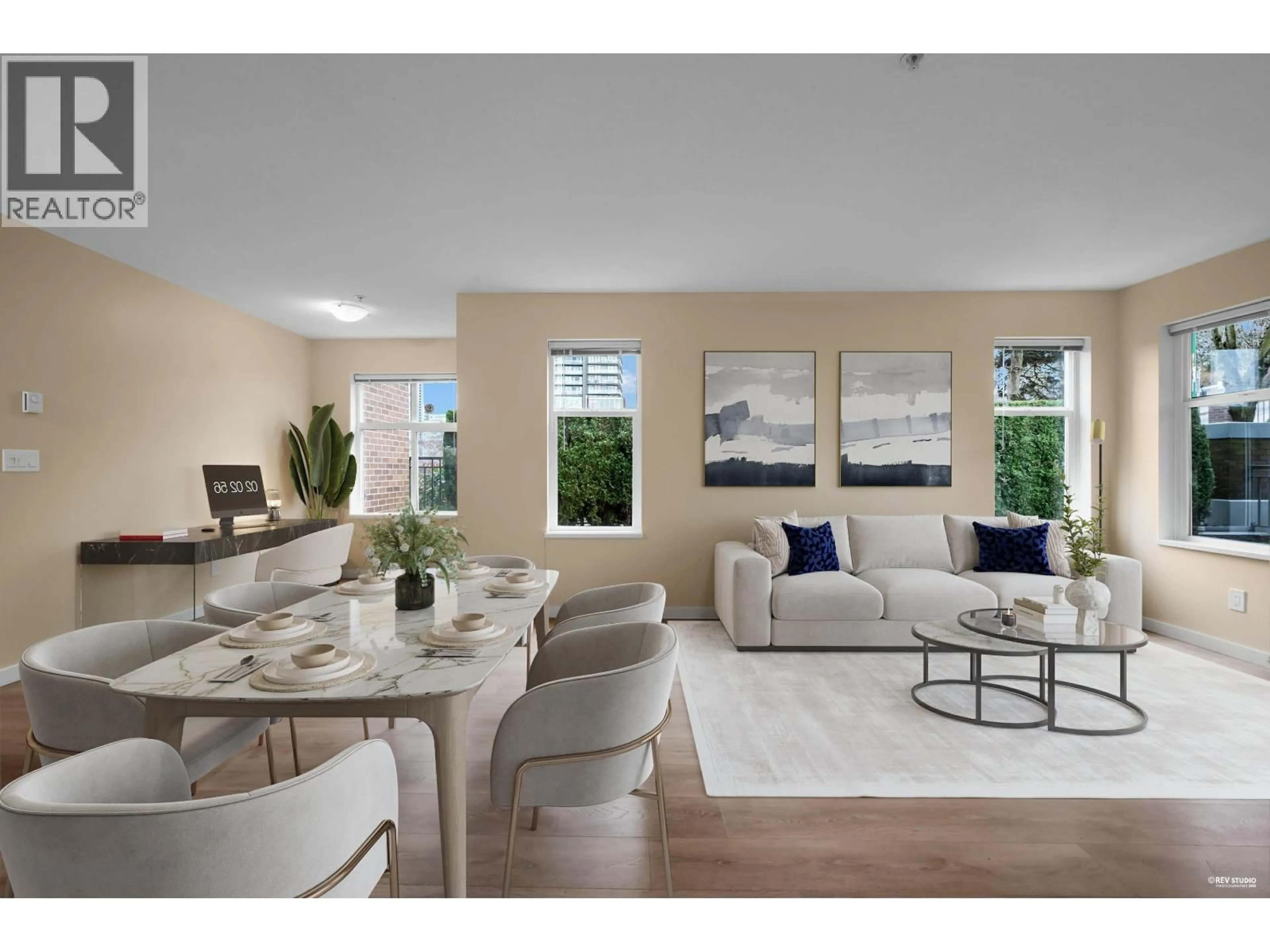 Living room with furniture, unknown for 104 - 4728 BRENTWOOD DRIVE, Burnaby British Columbia V5C0G2