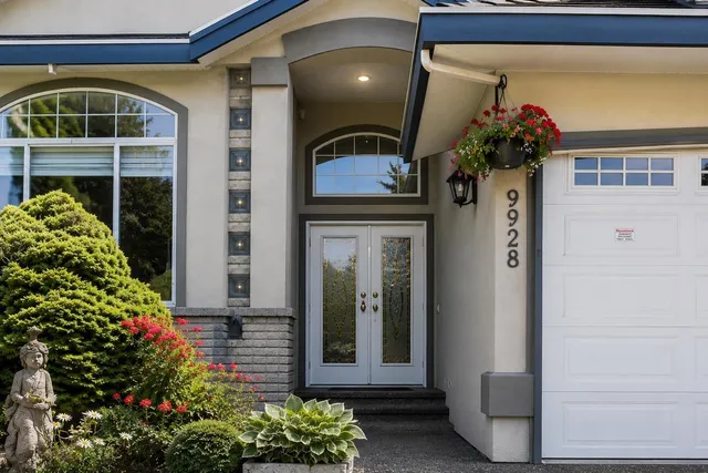 9928 116 STREET, Surrey 2